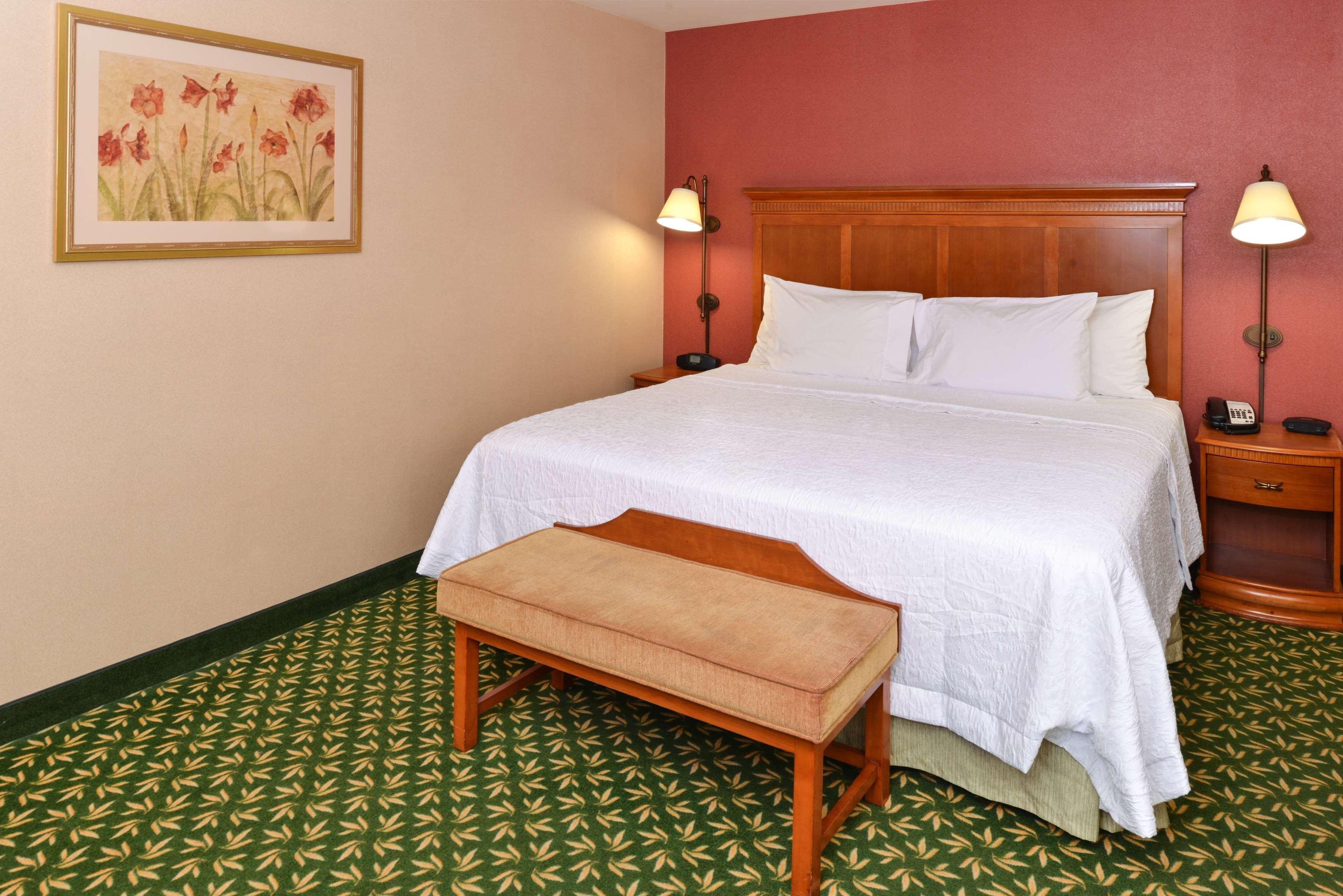 Newly Renovated-Hampton Inn & Suites Casper Exterior photo