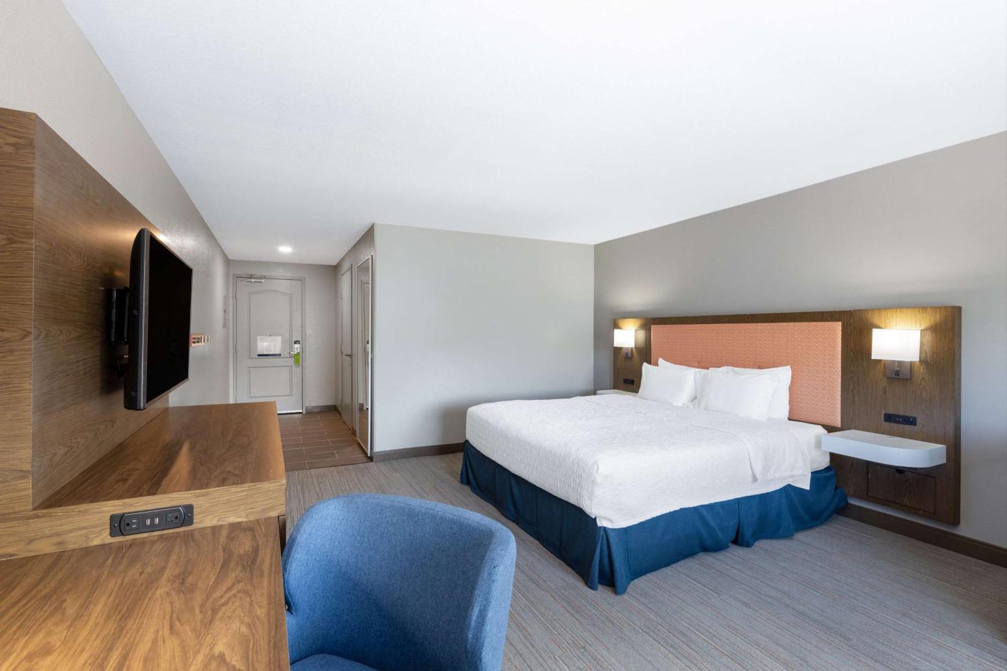 Newly Renovated-Hampton Inn & Suites Casper Exterior photo