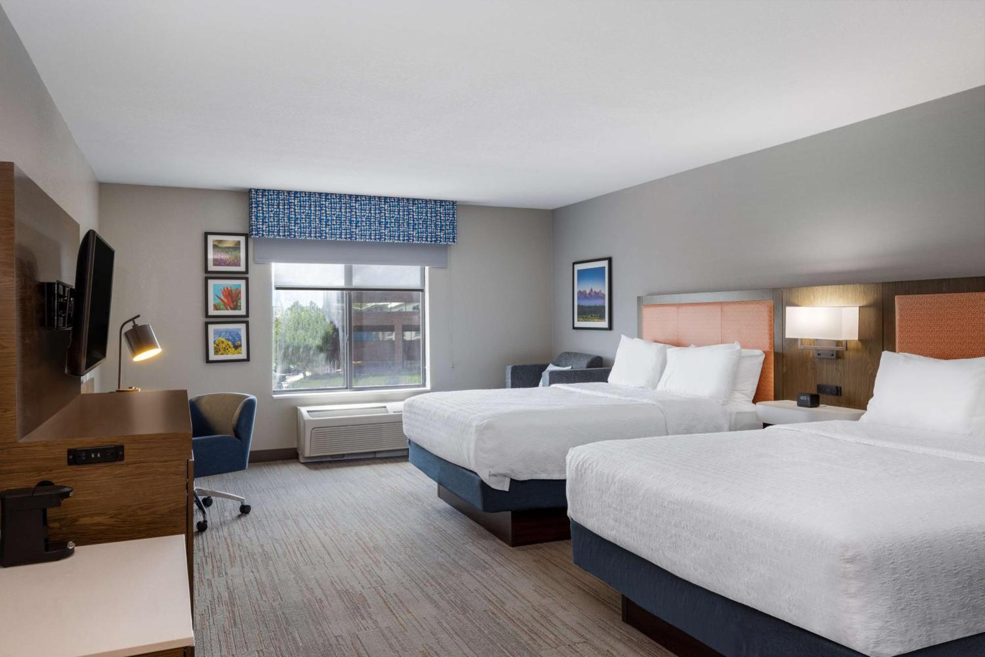 Newly Renovated-Hampton Inn & Suites Casper Exterior photo